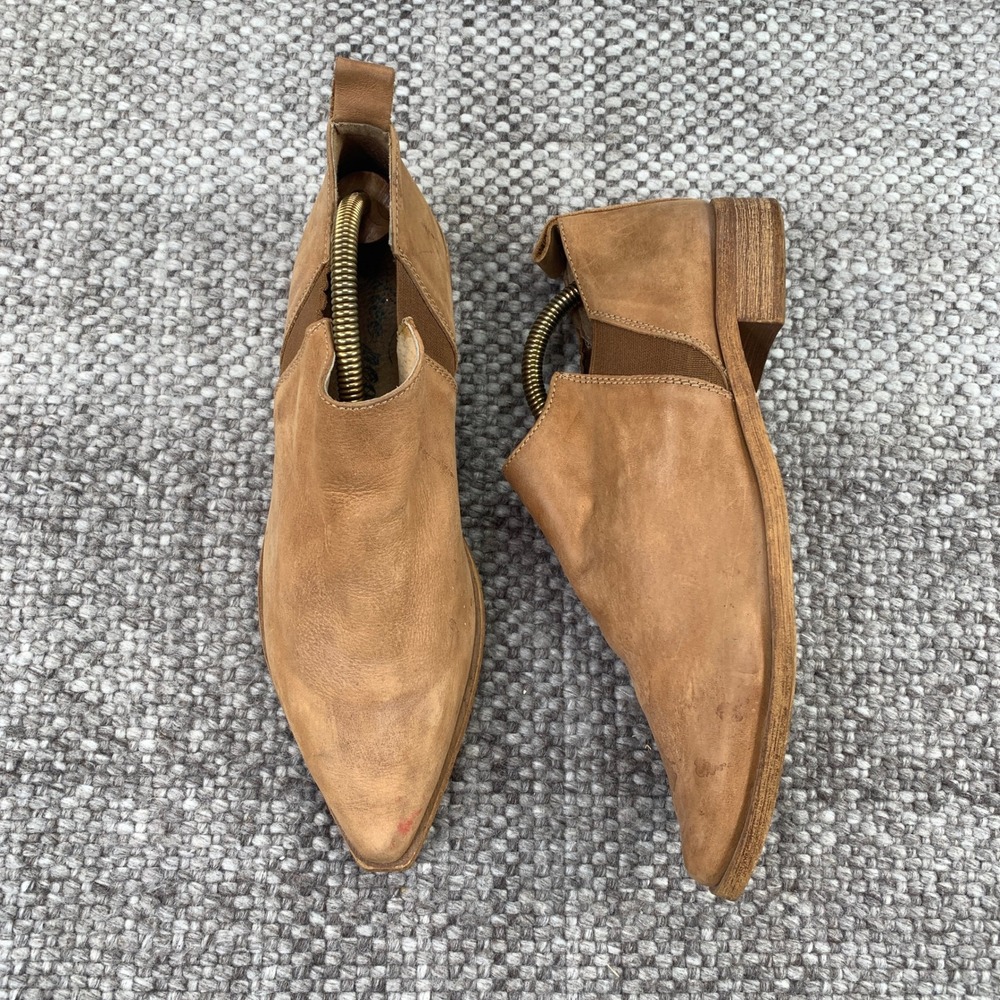 Free People Hunt the Plains Booties Womens 39 Tan Leather Pointed Ankle Boots